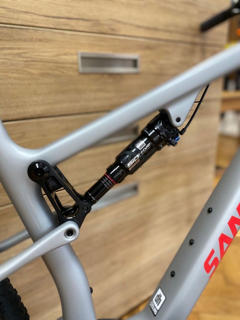 NOVÝ!! SANTA CRUZ BLUR CC 2024, XL, Sram AXS s plnou zárukou