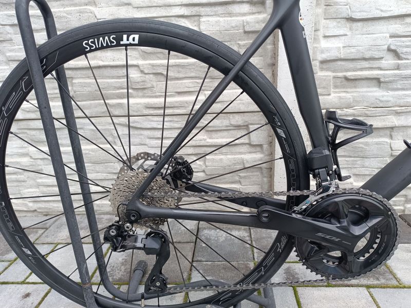 Giant tcr advanced di2 12 speed disc 