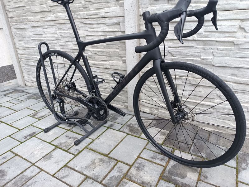 Giant tcr advanced di2 12 speed disc 