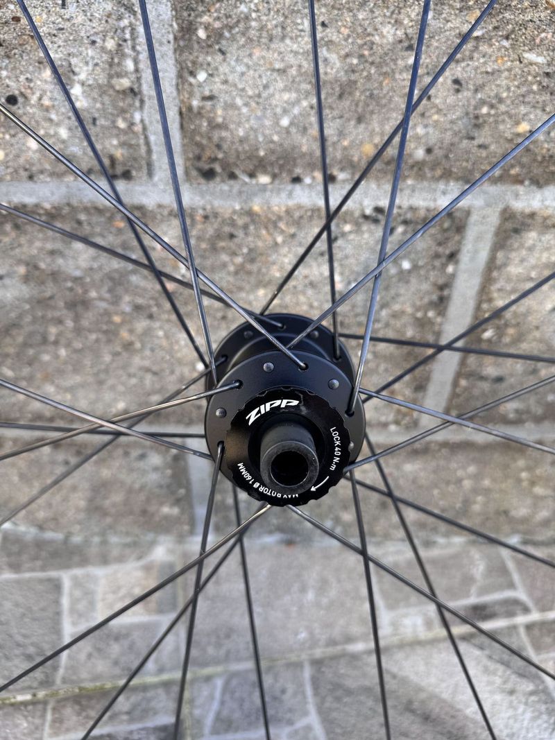 Zipp 404 Firecrest