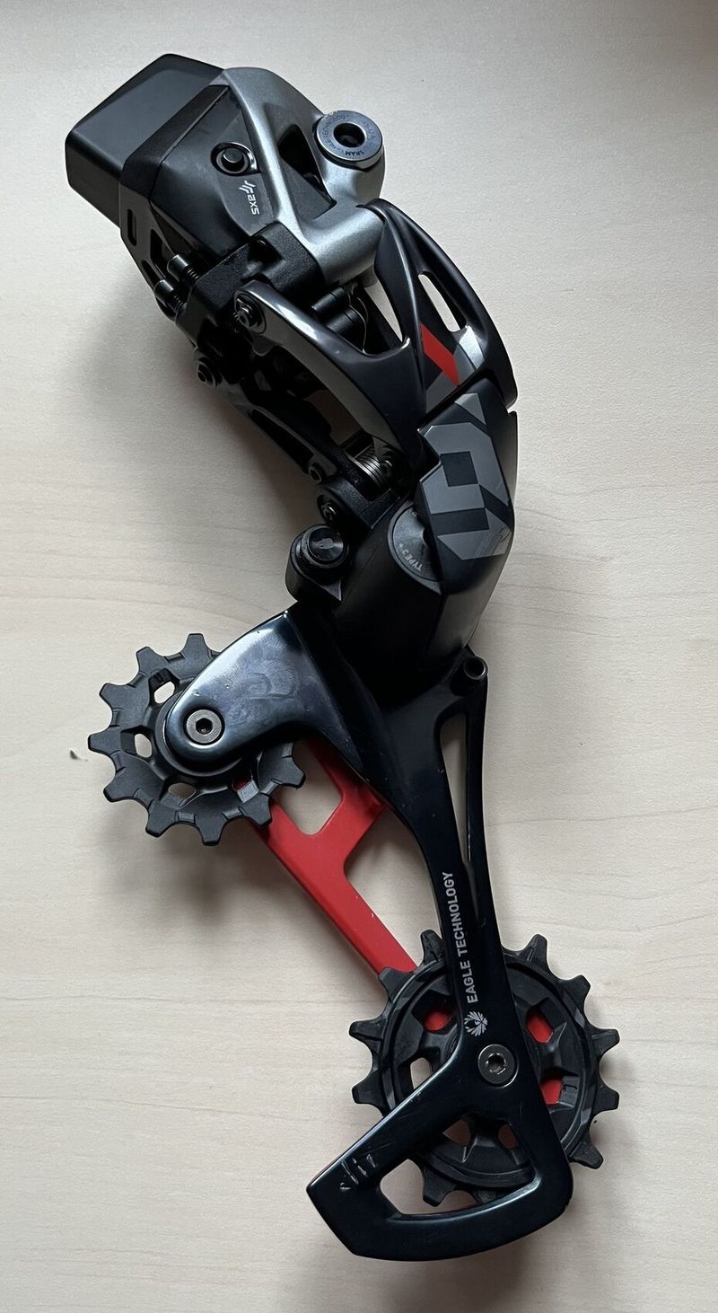 SRAM X01 Eagle Rocker AXS červená, 1x12s bezdrátová sada