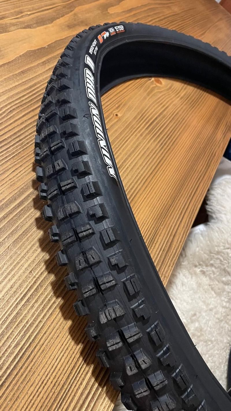 Pláště Maxxis Minion DHR II 29x2,40WT 50 PSI 3C maxxterra a maxxgrip EXO protection TR