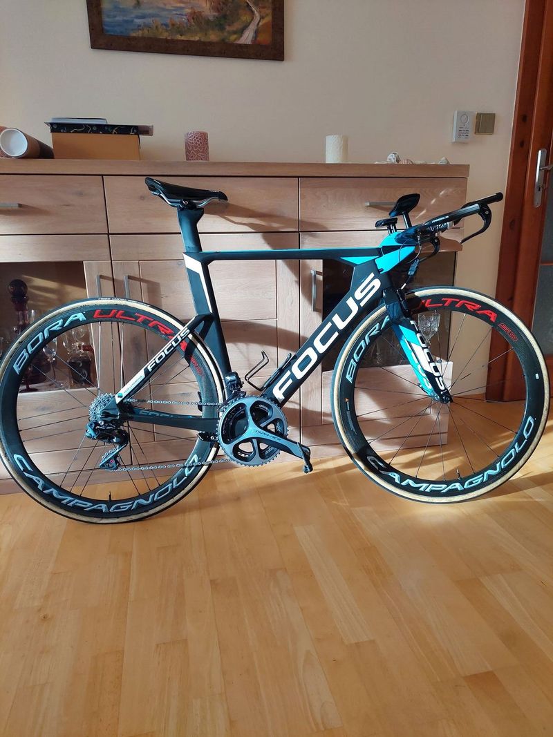 Časovka Focus izalco chrono