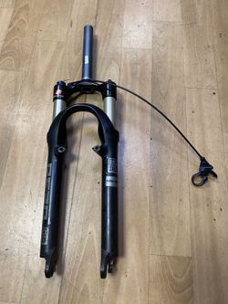 Rock shox Reba 26” 100 mm lockout z řidítek