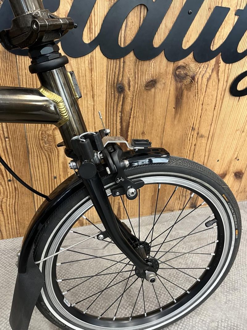 Brompton P - line - Raw Lacquer