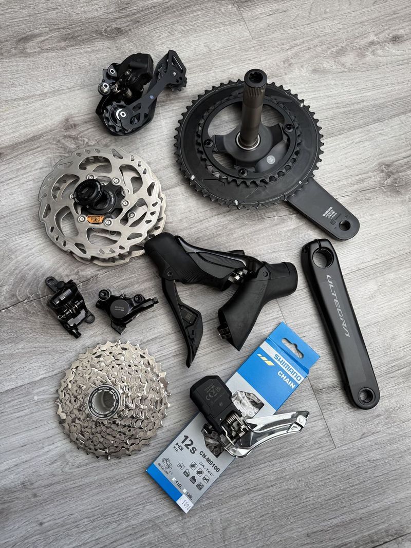 SHIMANO ULTEGRA + 105 7100 Di2 