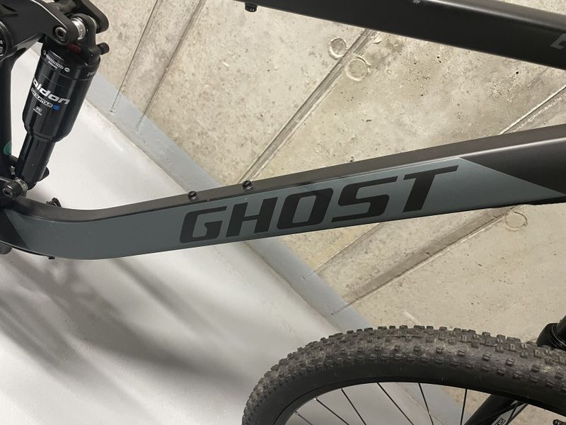 Prodám kolo GHOST KATO FS ESSENTIAL 2022