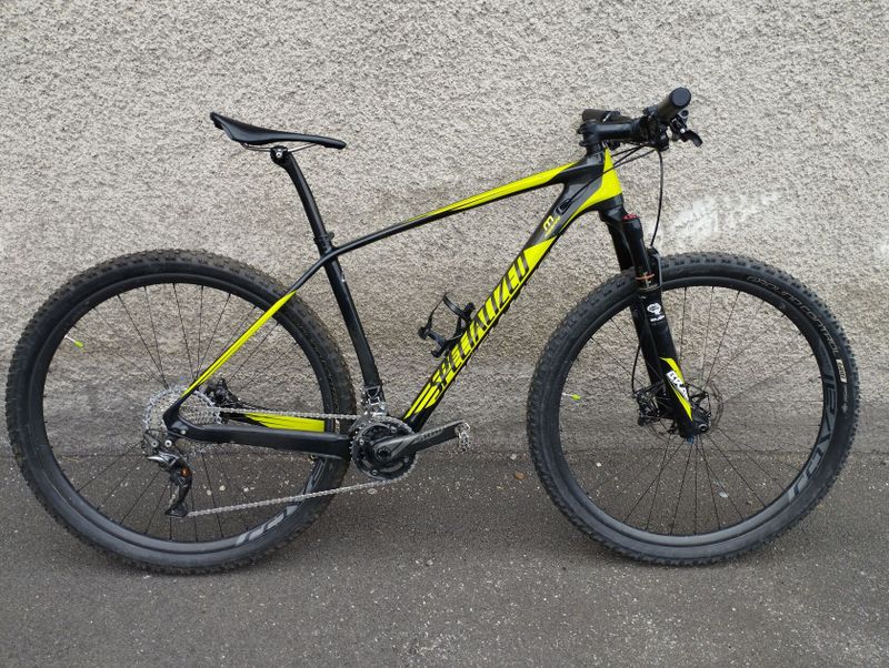 SPECIALIZED Stumpjumper + karbonové kola ROVAL CONTROL