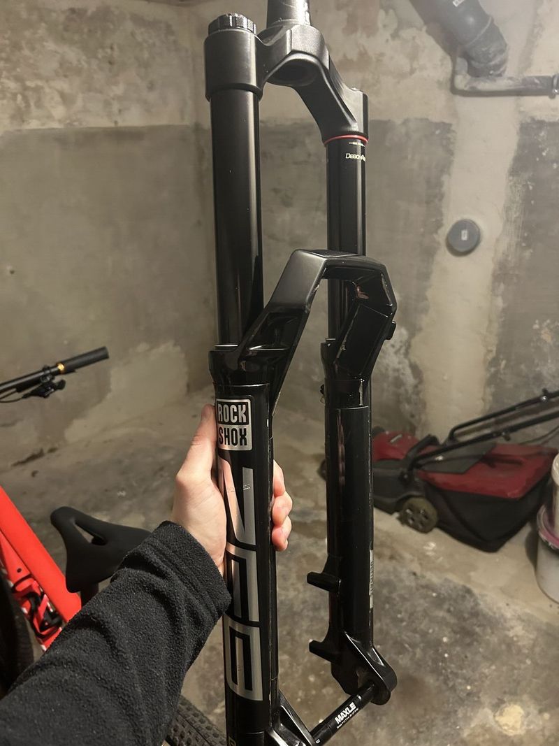 RockShox ZEB Ultimate 180mm Buttercups r29 r.v. 2023