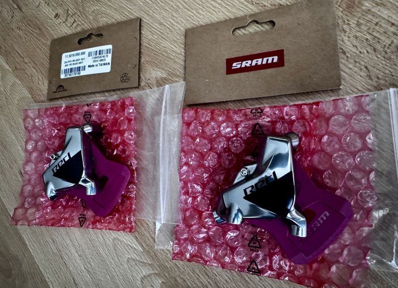 SRAM RED AXS D1 - FM, 2 ks nových třmenů