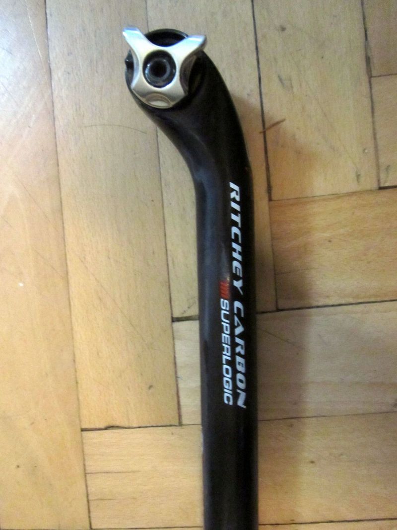 RITCHEY CARBON SUPERLOGIC sedlovka. 27,2mm. Zánovní. PC 5000 Kč