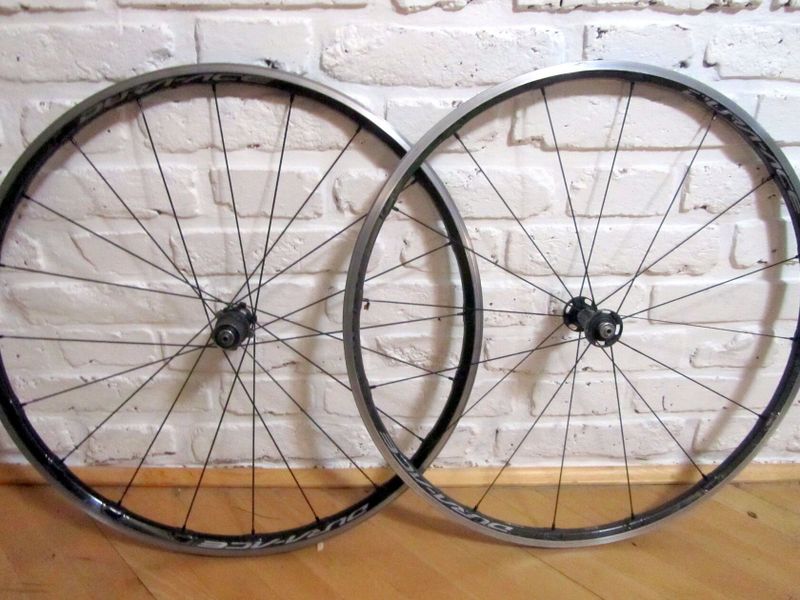 Zapletená kola DURA - ACE 9100. 1,6 Kg! Dobrý stav. PC 30.000 Kč