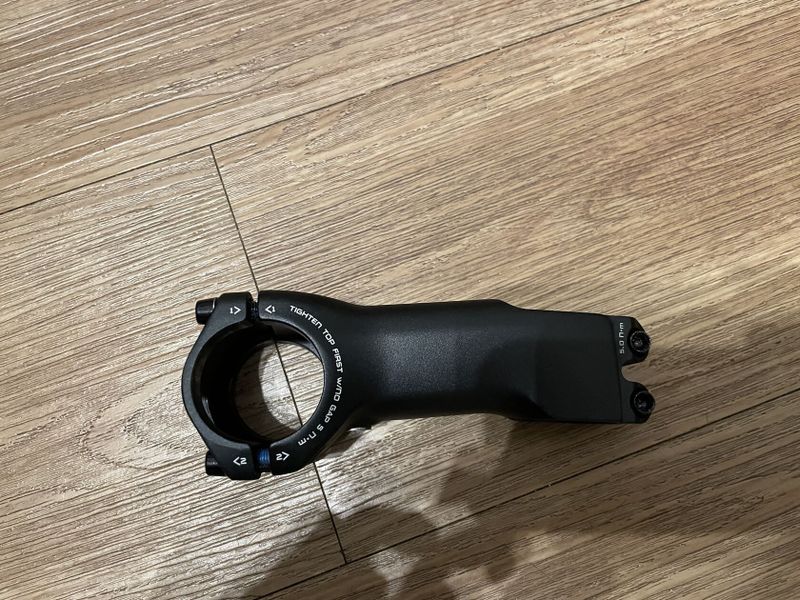 Představec Specialized Tarmac integrated stem - 90mm