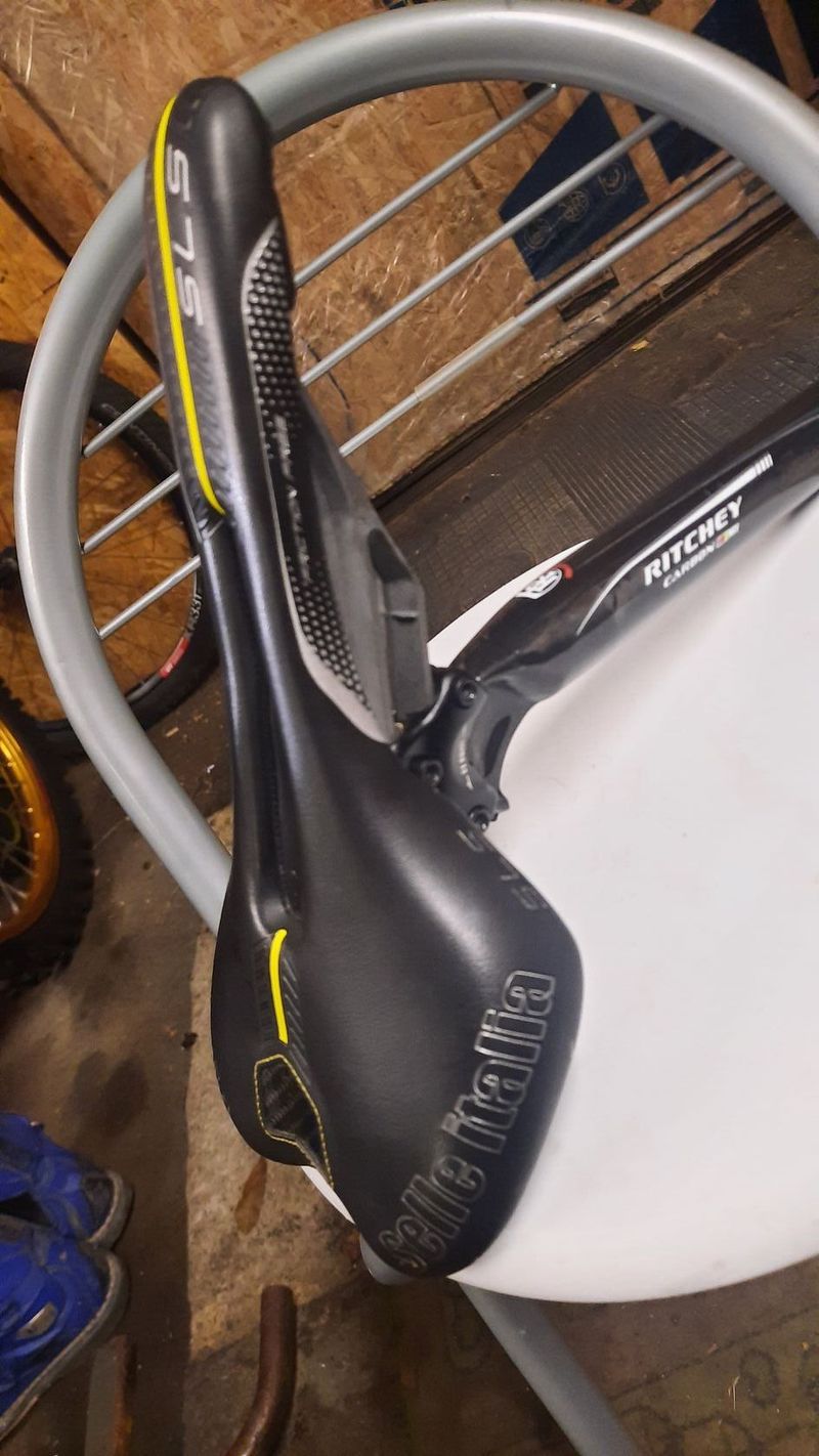 Sedlo selle italia sls + sedlovka ritchey