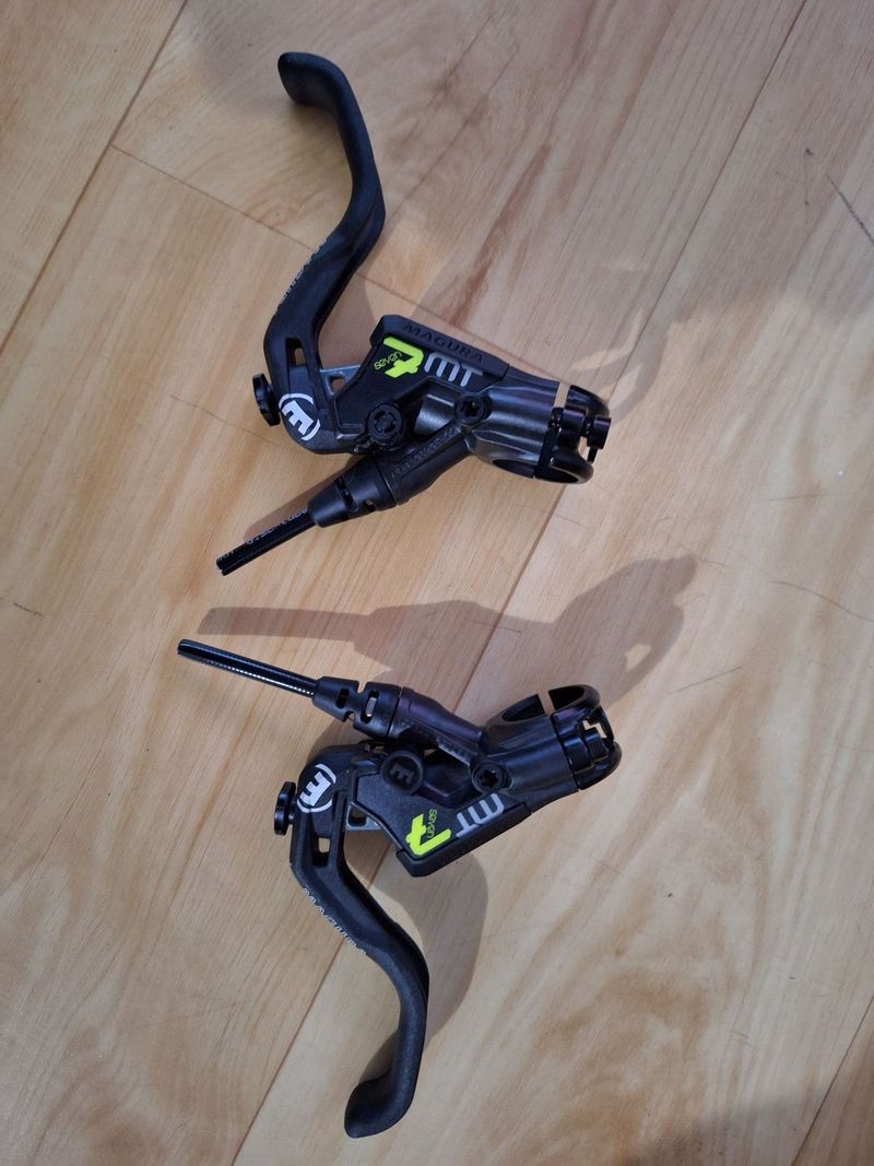 Magura mt7