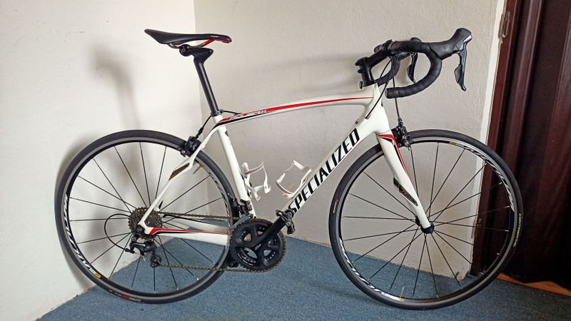 Specialized Roubaix SL4 sport na 105