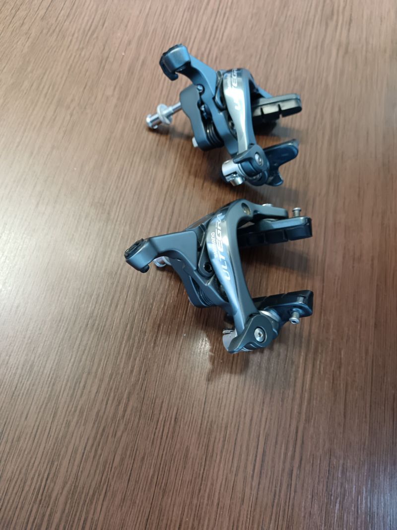 Čelisti brzdy Shimano Ultegra BR-6800