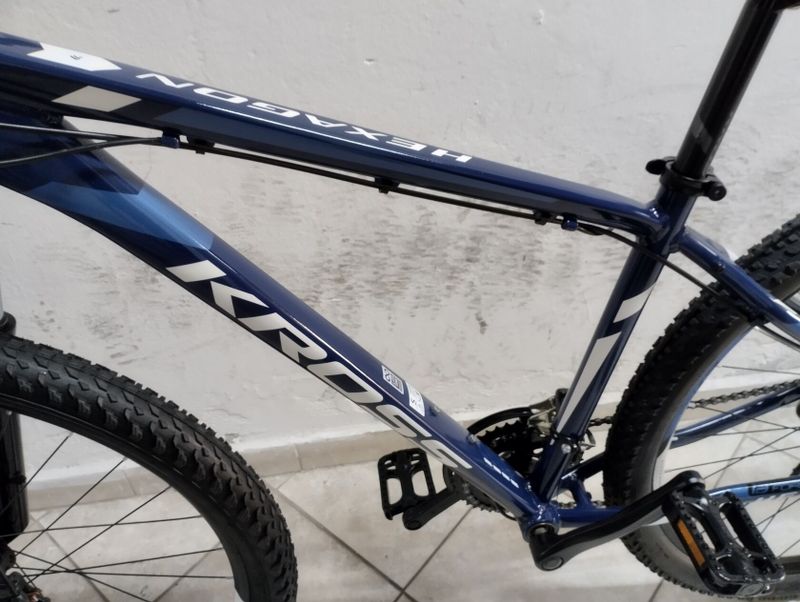 Starší renovované jízdní kolo horské - MTB pánské 27,5" Kross Hexagon 3.0