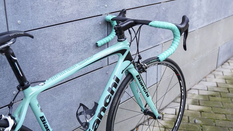 Bianchi Intenso / WCS/ Campagnolo