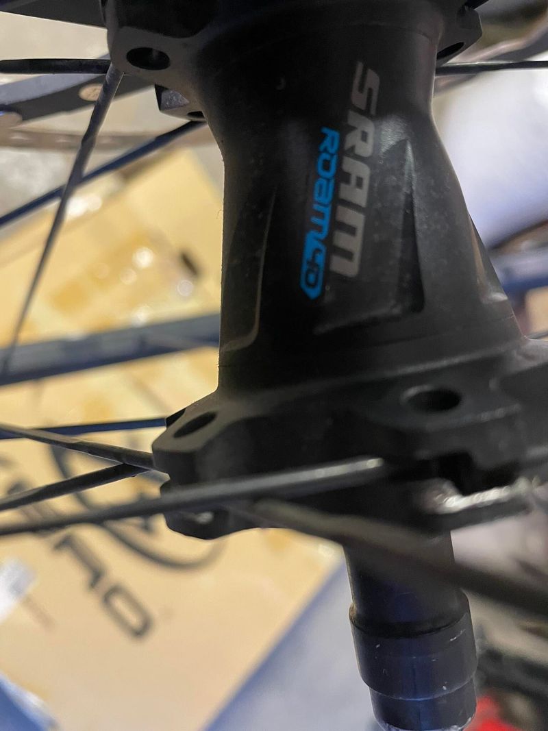 SRam Roam 40