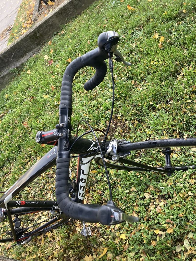 FELT Z6 celocarbon + GARMIN snímače