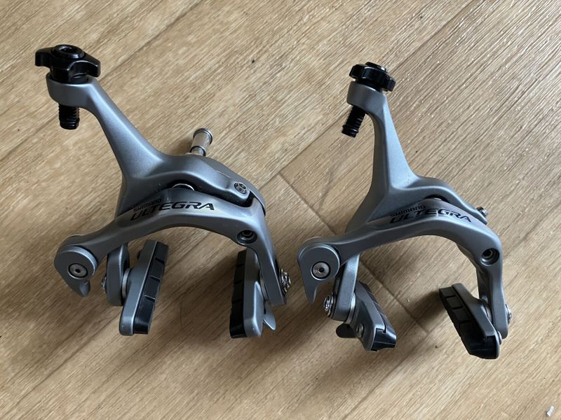 Brzdové čelisti Shimano Ultegra BR-6700