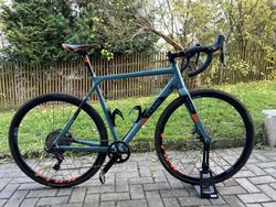 Prodám Cube Cross Race SL 2020