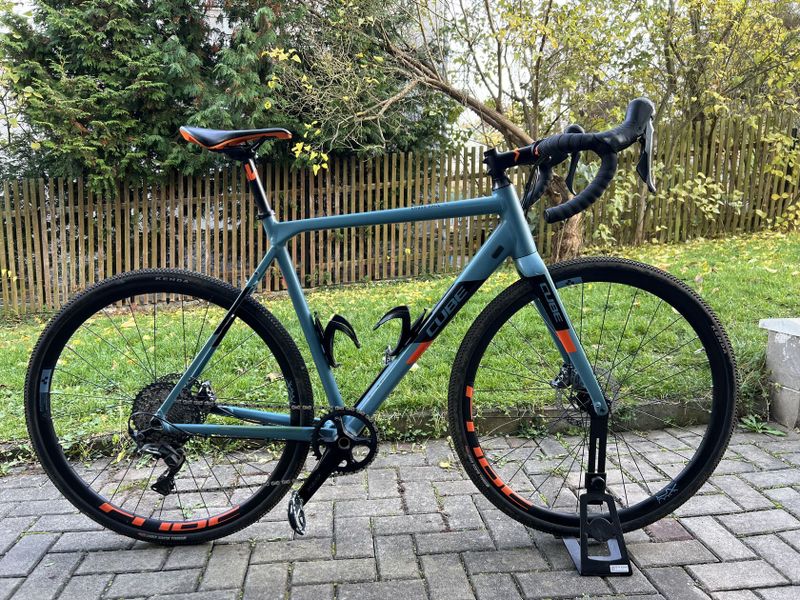 Prodám Cube Cross Race SL 2020