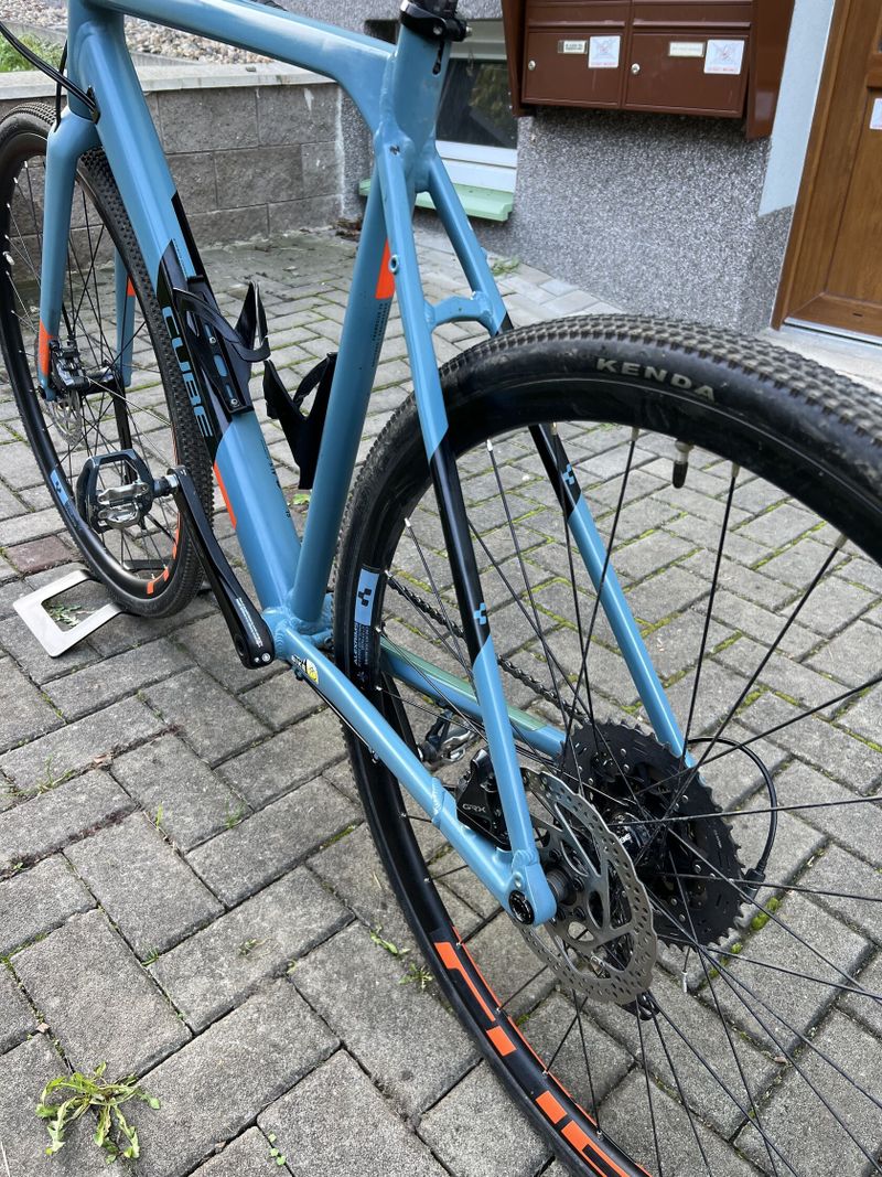 Prodám Cube Cross Race SL 2020