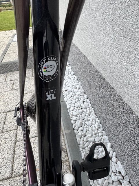 Silniční kolo Lapierre Xelius SL 8.0 DISC v elektrice na Shimano Ultegra