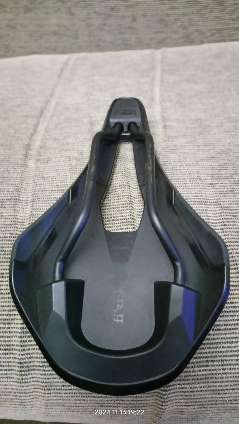 Sedlo Fizik Vento Argo R1 