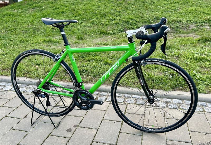 RB RR 52cm - Ultegra, 105, DT 350