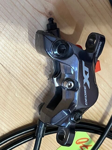 brzdy Shimano Deore XT BR-M8120, čtyřpísty, P-použitá Z-nová