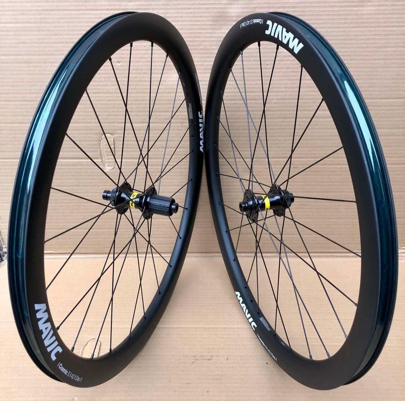 Kola MAVIC COSMIC S 42 Disc CL Carbon UST - 1660 g