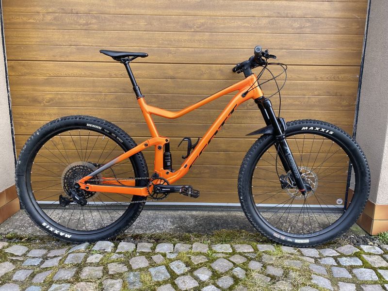 Scott Genius 960 trail 29”