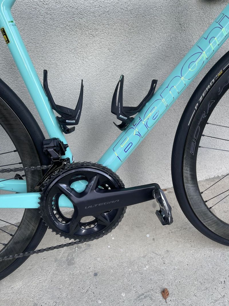 Bianchi Specialissima 2x12 ultegra Di2, velikost 55cm