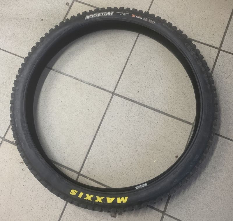 Prodám Maxxis Assegai 27,5 x 2,5