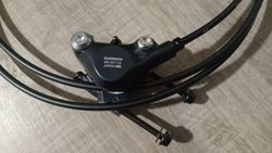 Třmen Shimano BR-M7110