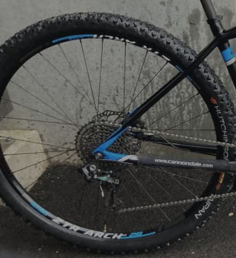 Pár kol ZTR Arch EX tubeless Lefty 