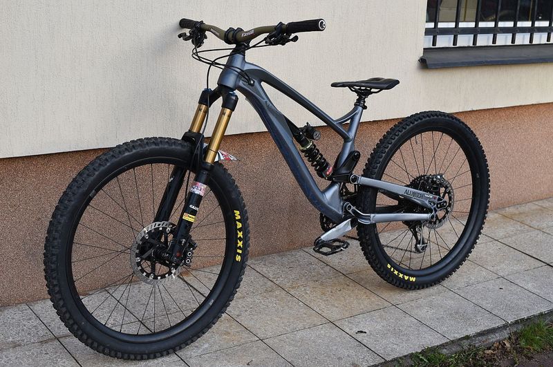 Prodám enduro Alutech Fanes vel.M