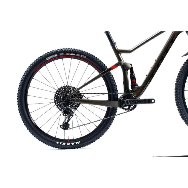 Scott Spark 910 ,karbon ram i kliky, prevody SRAM, brzdy XT