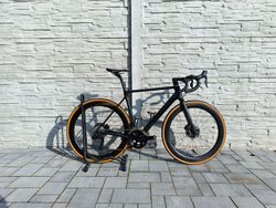 Canyon ultimate cf sl di2 12 speed