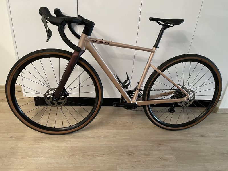 Prodám dámského gravela Scott Contessa Speedster Gravel 15, vel XS