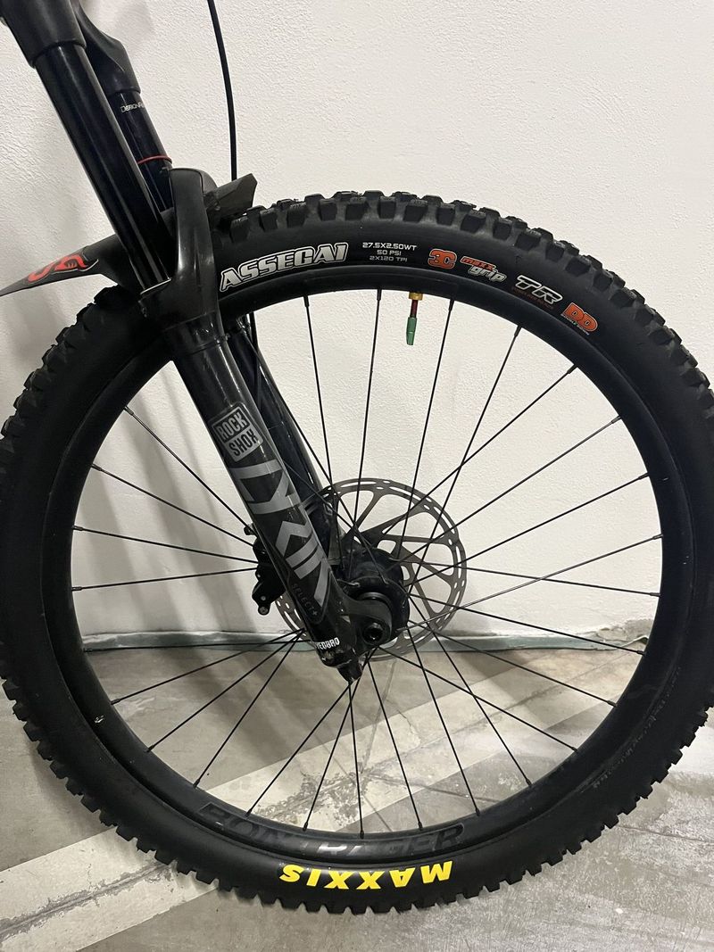 TREK REMEDY vel. M