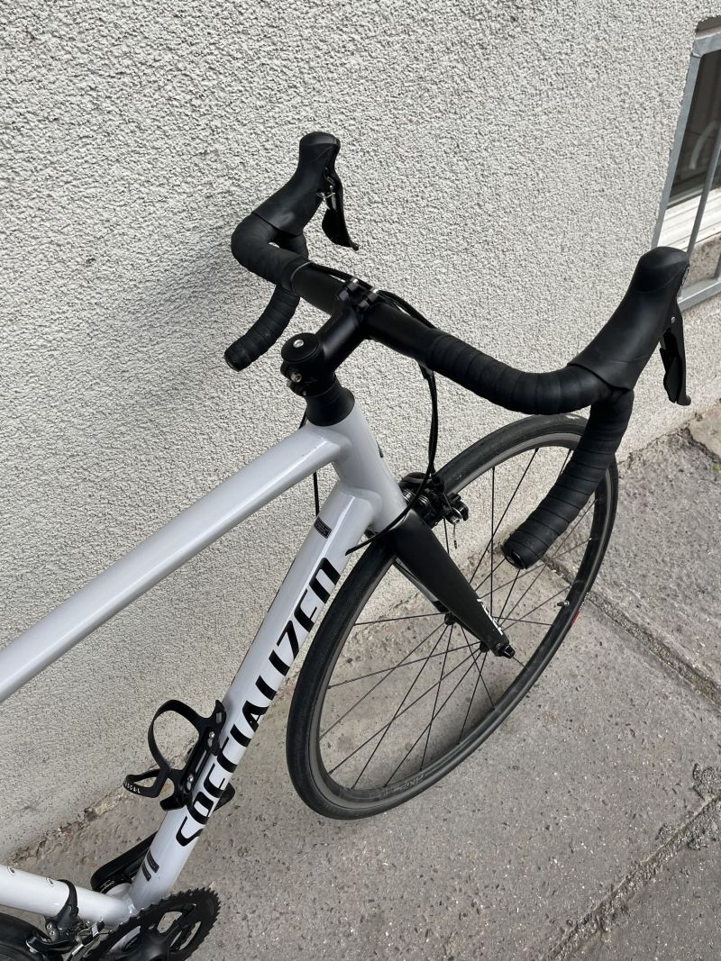 Silniční kolo Specialized Allez