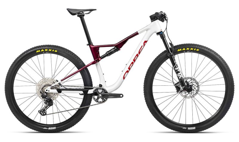 MEGA ČISTKA! celoodpružené kolo 29" Orbea OIZ H30 2023 (S - modré, M - bílé)