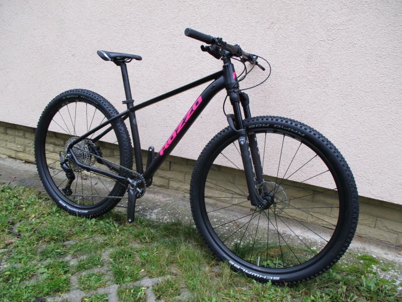 Nové 29" kolo ROZZO Grace, vzduchová vidlice Manitou Markhor, osazení Shimano Deore1x12, pevné osy