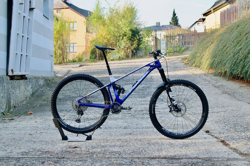 Mondraker Foxy 29 Carbon R 