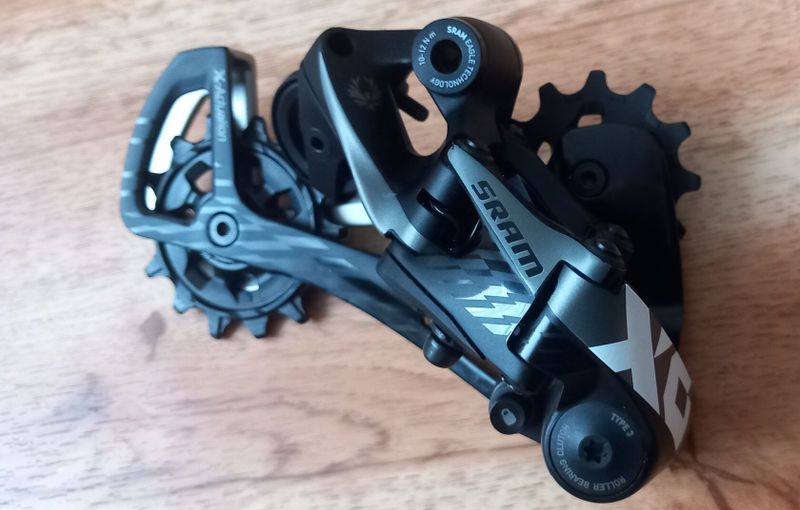 SRAM X01 Eagle + GX Eagle - přehazovačka + řazení