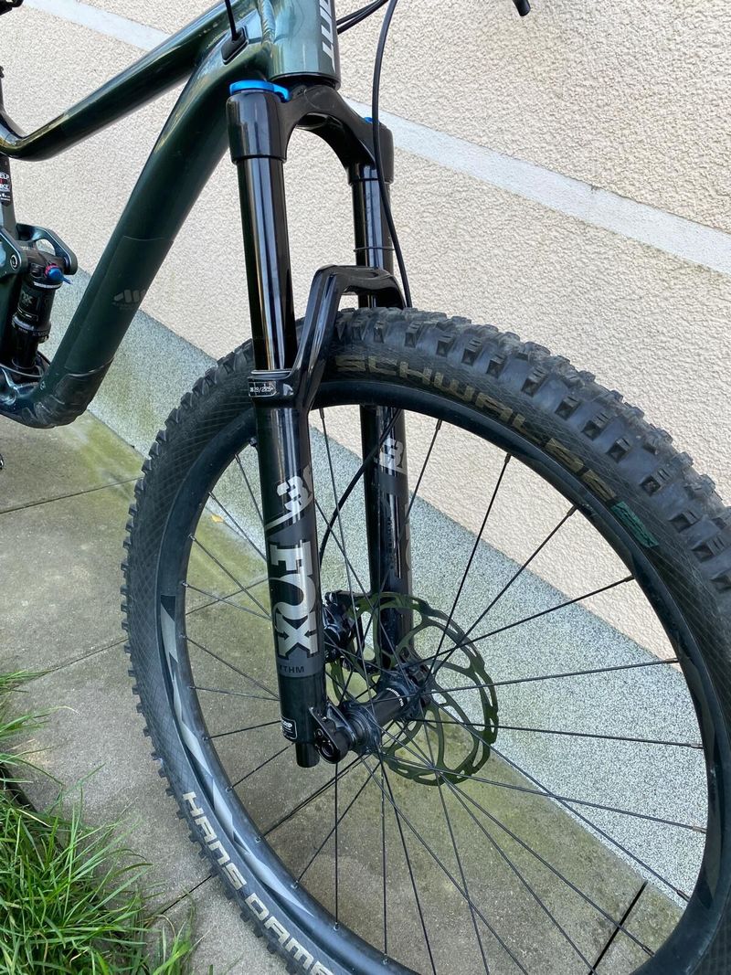 Giant Trance X 2 LTD